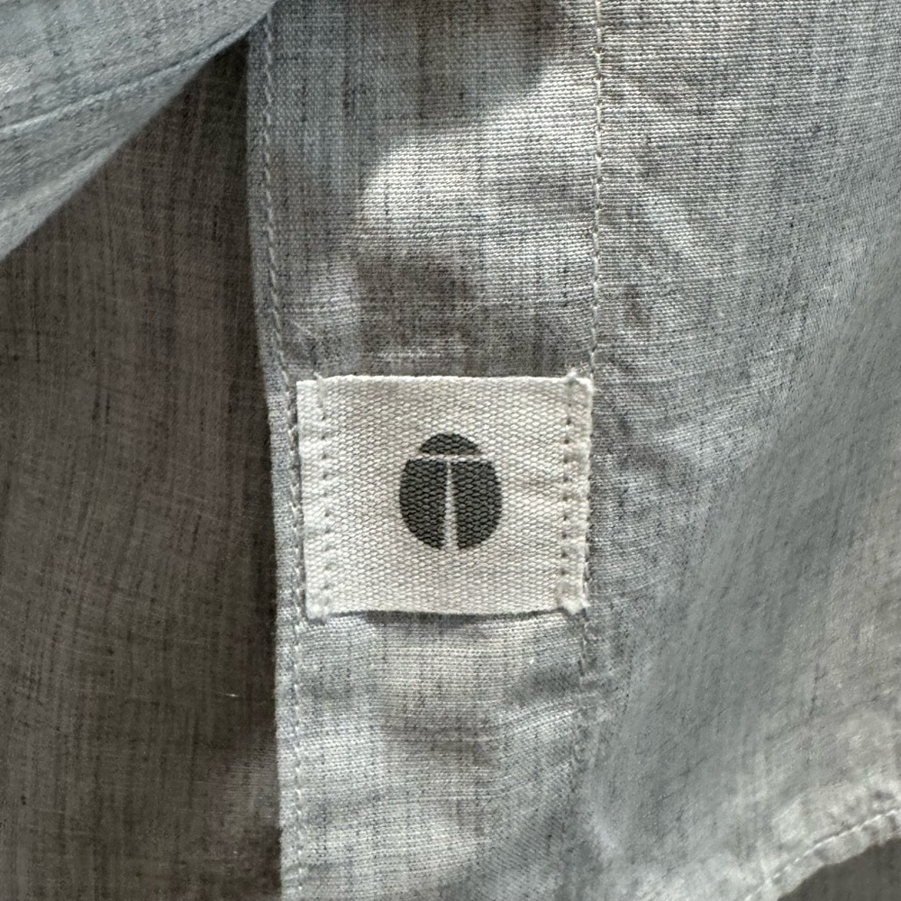 Gray Grayson Spread Collar Button Down Women’s Si… - image 7